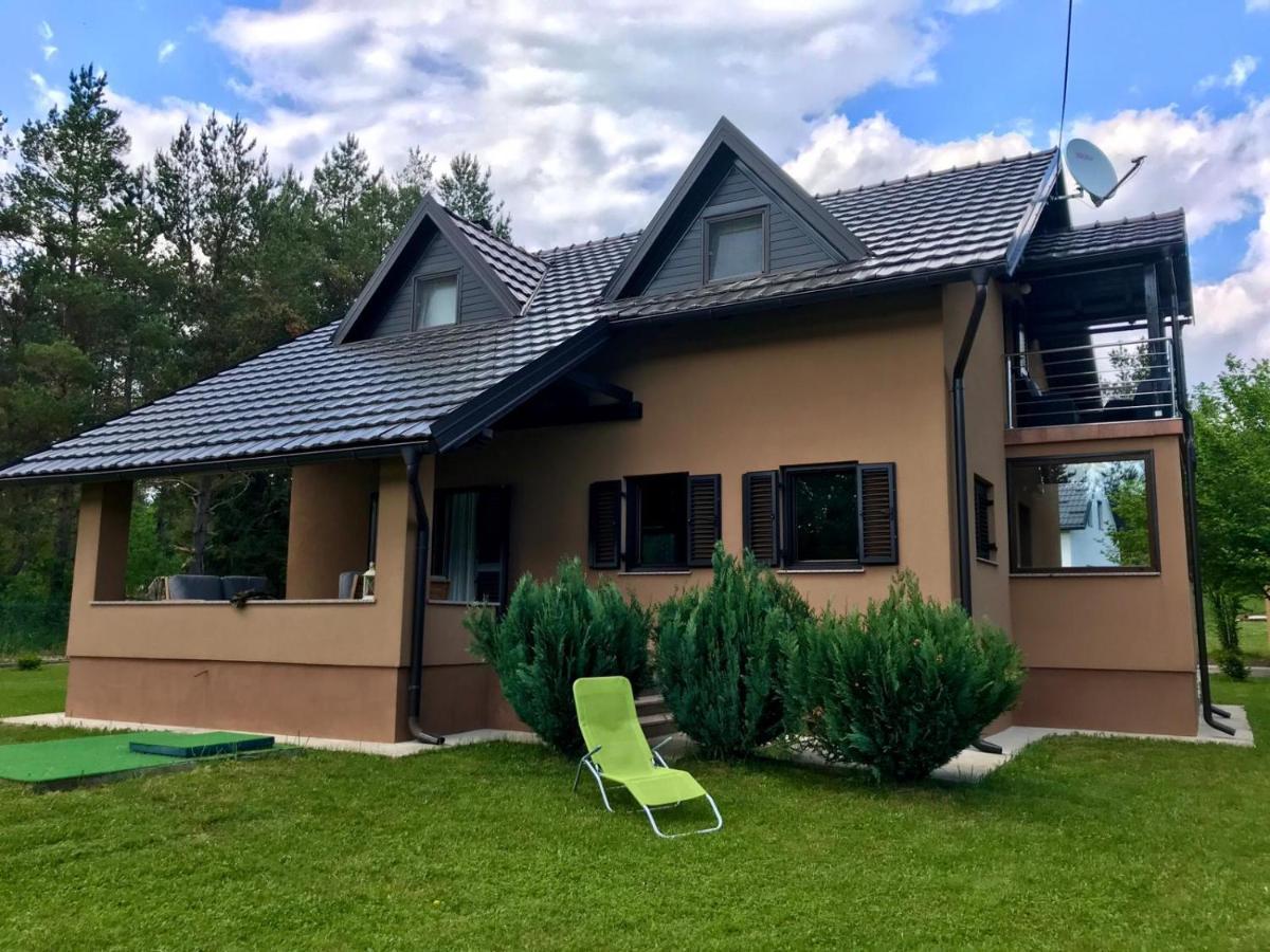 Holiday House Kora Korenica Kültér fotó